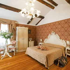Palazzo Guardi Velence